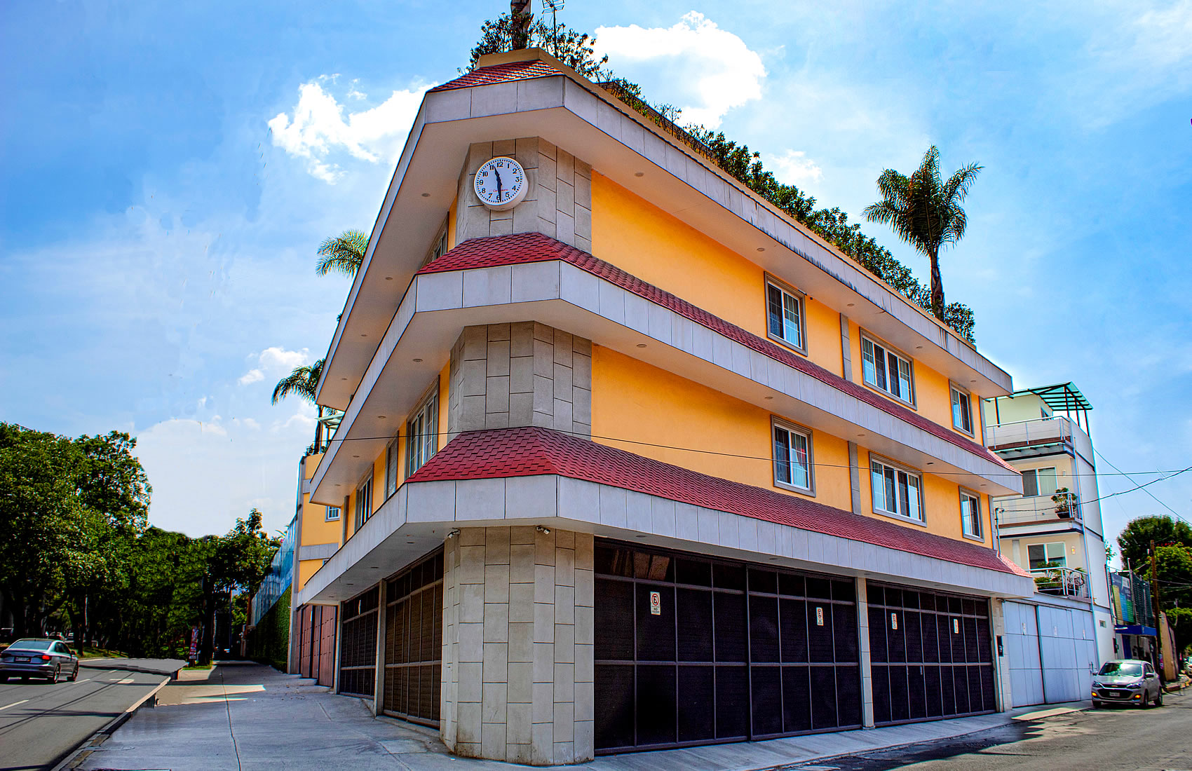 La Casa del Reloj - Zona de Hospitales